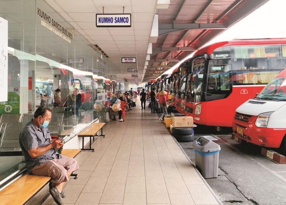 西区车站在节假日期间估计将有逾六万一千客次前往各个省、市。