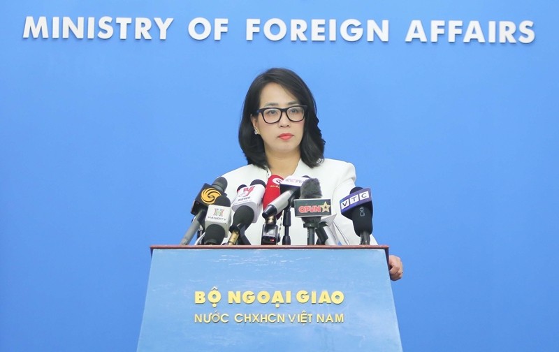 外交部发言人范秋姮在记者会上发言。（图：外交部）