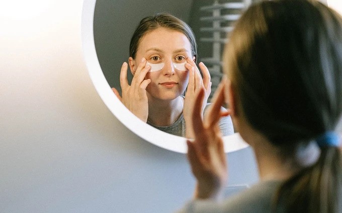 40岁后３个面部特征很显老