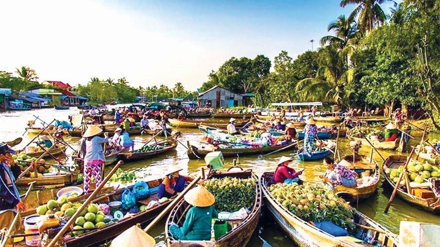 水上集市乃前江省的特色旅游活动之一。（图：互联网）