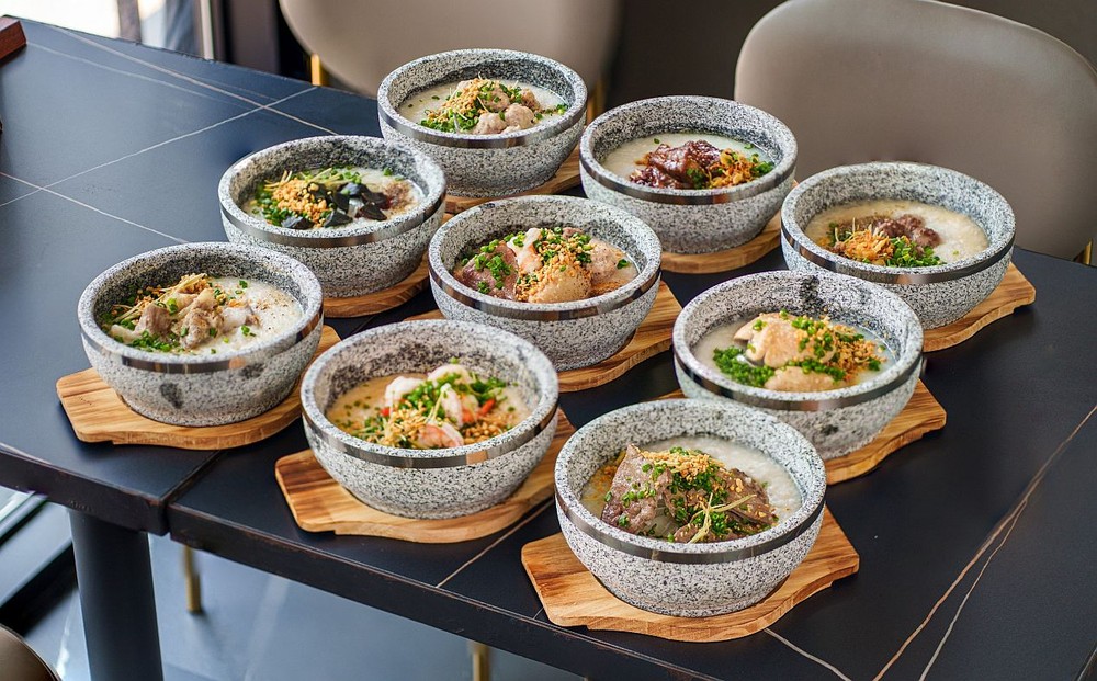 华人传统风味石碗米粥