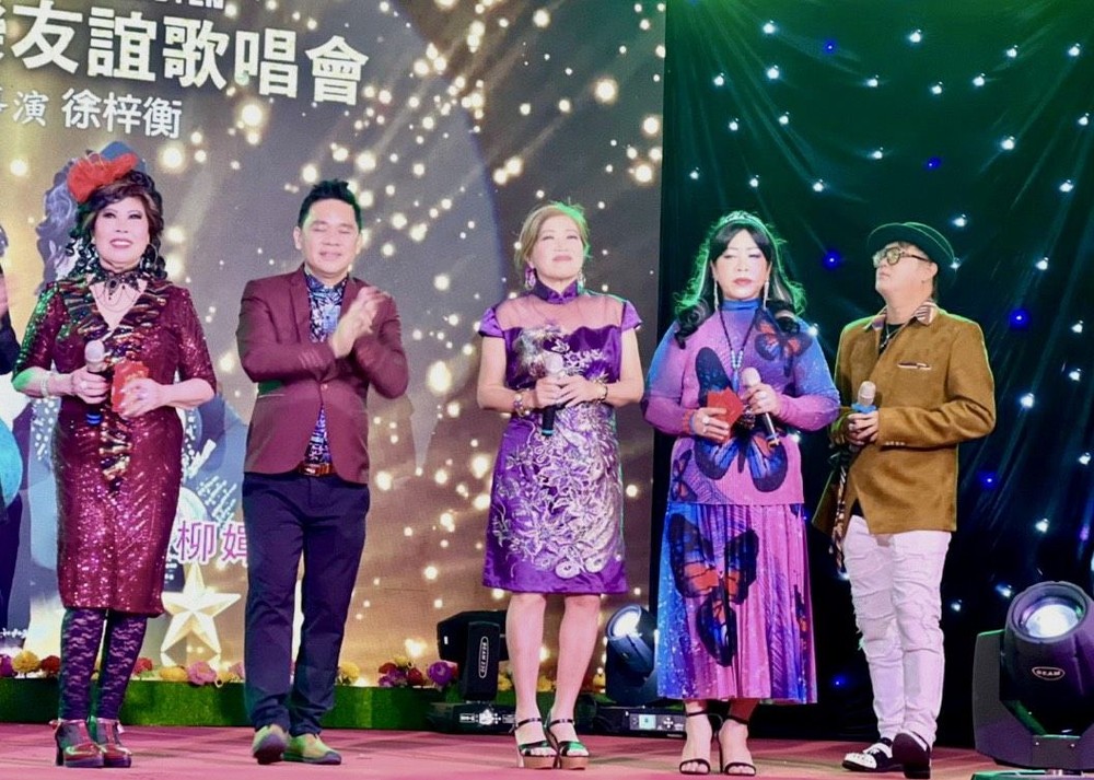 第十一郡与衡英积极配合举办越华文艺。