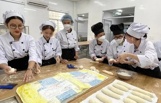 烘焙是吸引学员的职业之一。