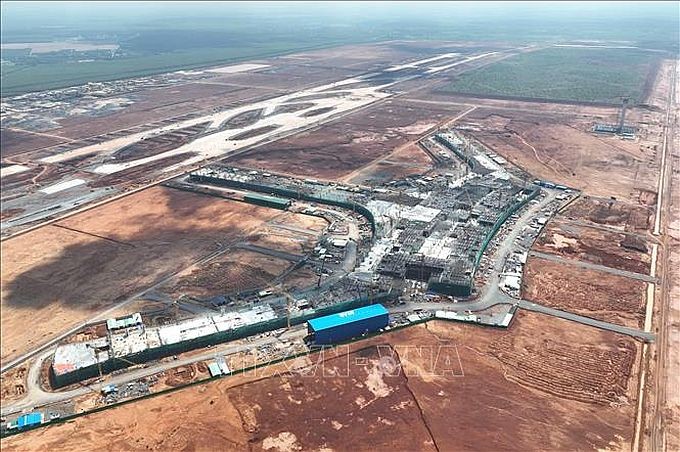 建设中的隆城机场工程项目。（图：越通社）