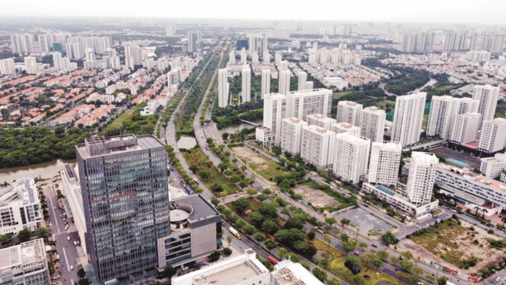 富美兴公司被要求完善阮文灵街建设工作以移交国家。