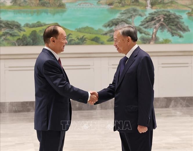 党中央总书记、国家主席苏林会见广东省委书记黄坤明。（图：越通社）