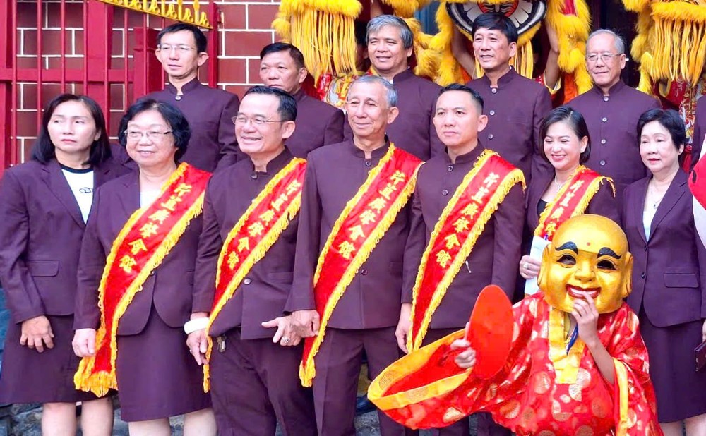 芹苴广肇会馆第十届执委成员。