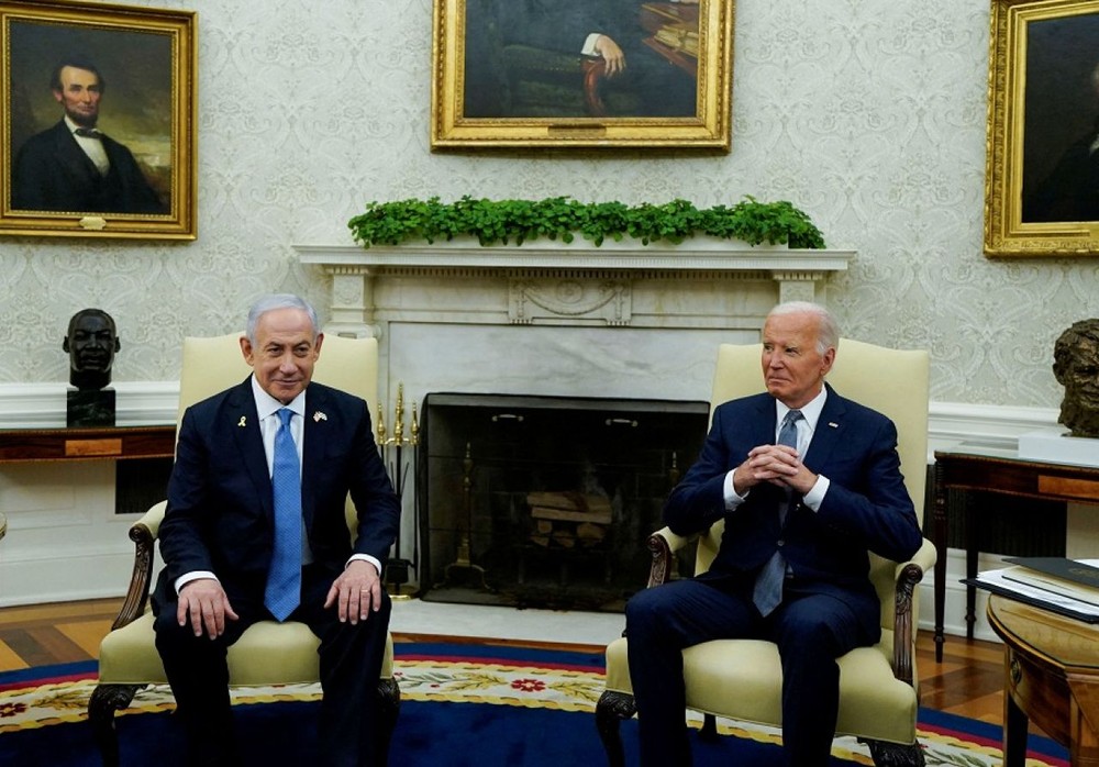 以色列总理办公室说，内塔尼亚胡向拜登通报，达成释放人质协议的谈判进展，以及对多哈谈判代表团的授权。（图：路透社）