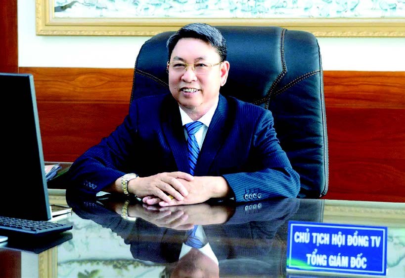 韩生电子与机电生产公司总经理范文线。 