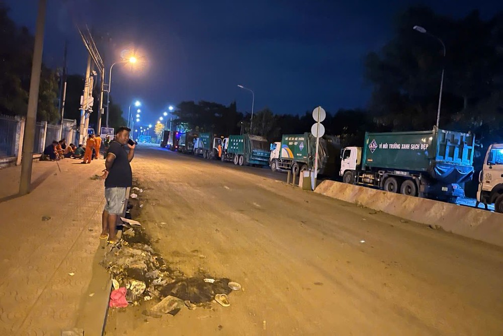 及时处理多福垃圾场积压情况