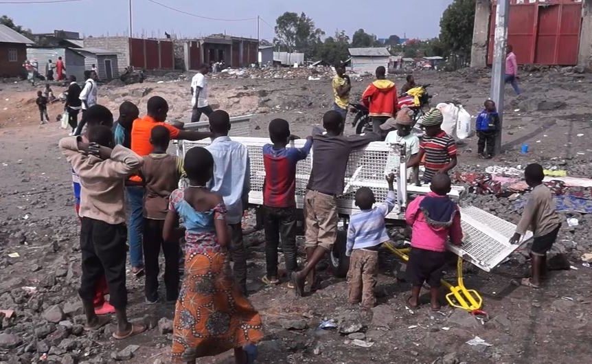 儿童聚集在刚果民主共和国东部的戈马市。（图：联合国）