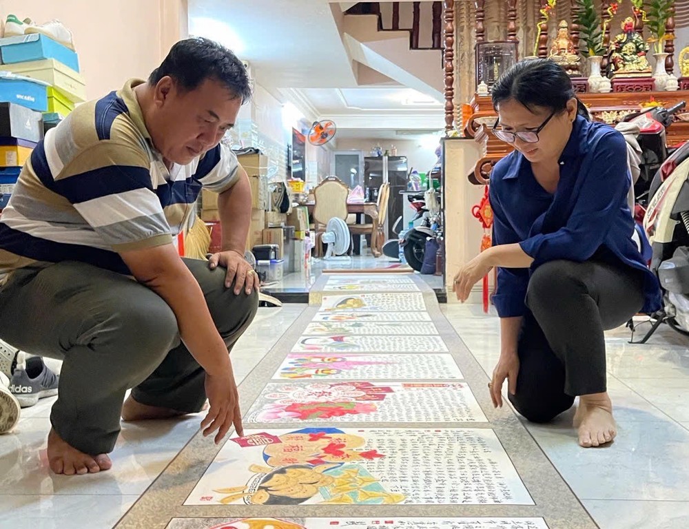 郑钊城画家夫妇描绘华人传统糕点图