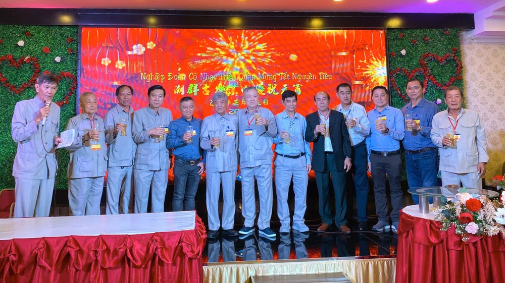 潮群古乐业团理事会向诸位嘉宾致谢。