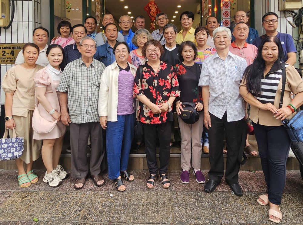 华人摄影分会保存华人文化