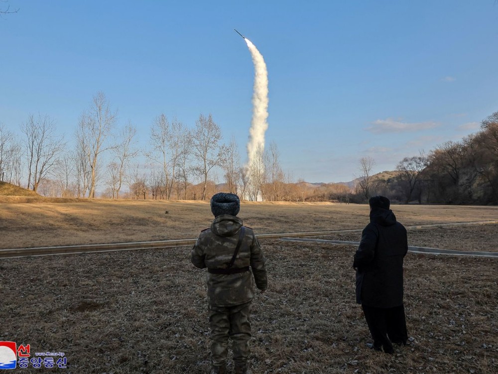 朝鲜称朝方将以战略手段应对敌人的战略威胁。（图：朝中社）