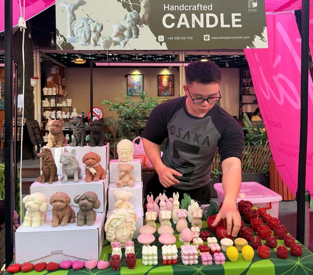 candle.jpg