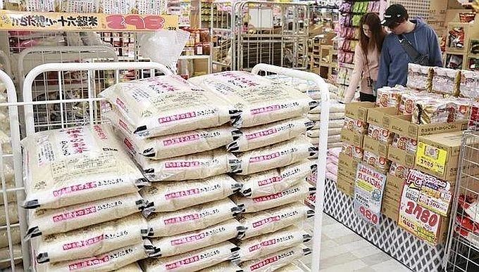 据介绍，日本2024年同期每5公斤的米价约为2045日元，与去年同期相比，上涨超过2000日元。（图：互联网）