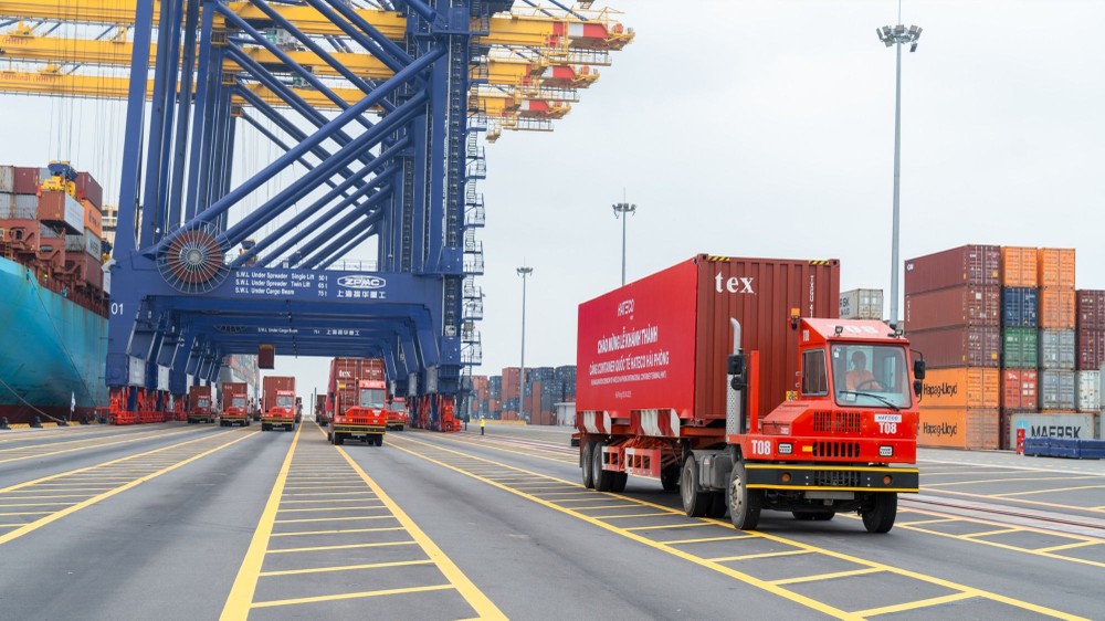 海防Hateco国际集装箱港一隅。