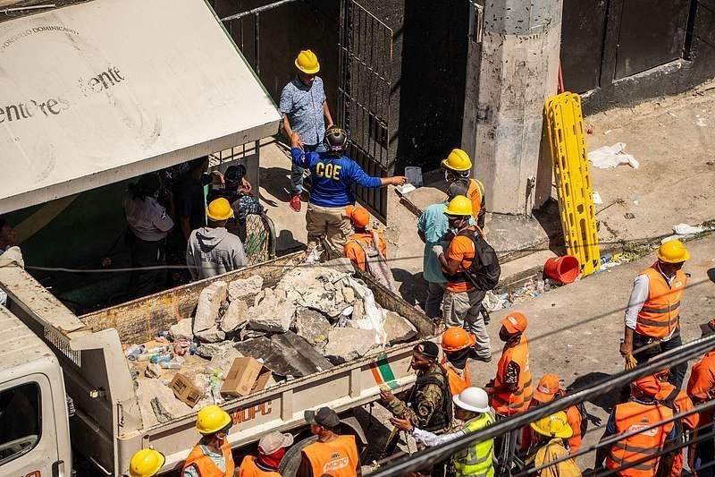当地时间4月8日，据多米尼加紧急行动中心消息，多米尼加屋顶坍塌事故死亡人数升至79人。（图：互联网）