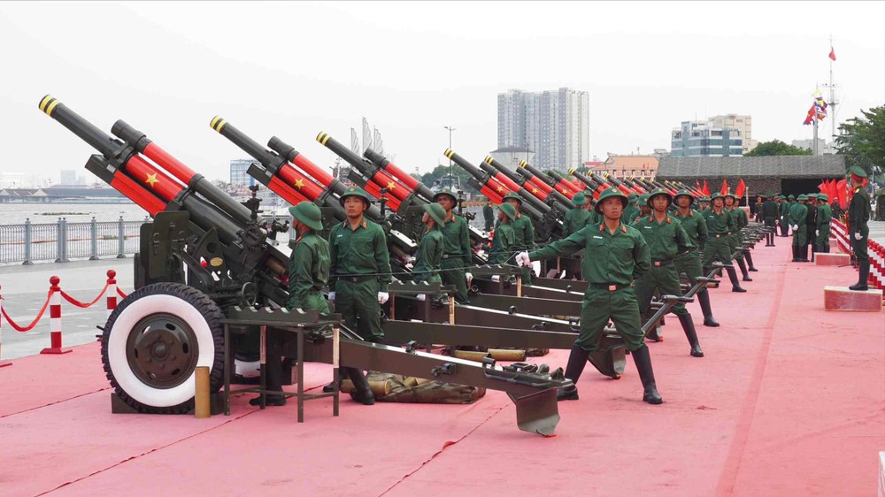 白腾码头礼炮阵地。（图：吴平）