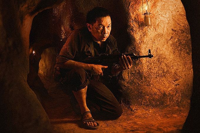 泰和在《地道》中饰演游击队成员“七跳”。