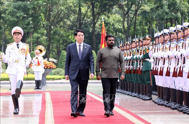 越南与斯里兰卡签署多份合作协议