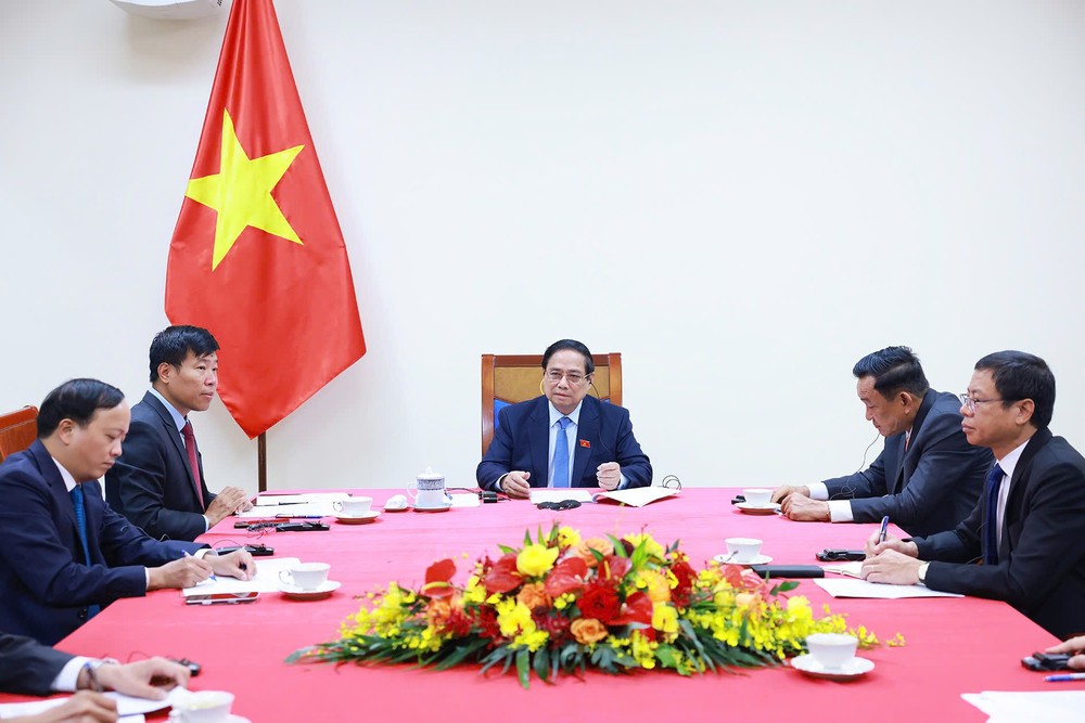 越新两国总理电谈