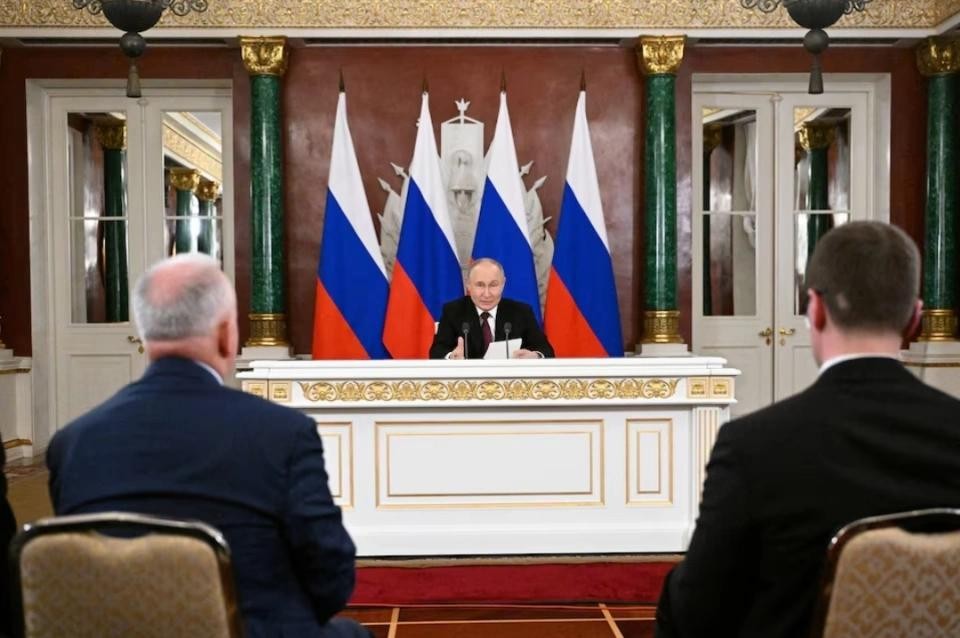 5月11日，俄罗斯总统普京在莫斯科克里姆林宫举行记者见面会。（图：新华社）