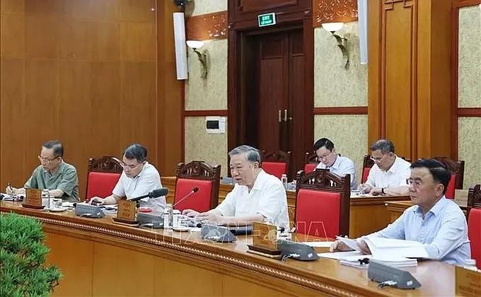 党中央总书记苏林发表讲话。（图：越通社）