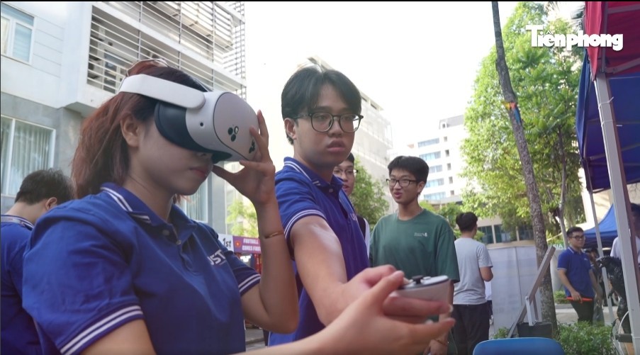 ScreenHunter_254 May. 19 07.21.jpg