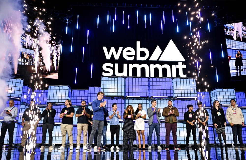 首届温哥华网络峰会揭幕