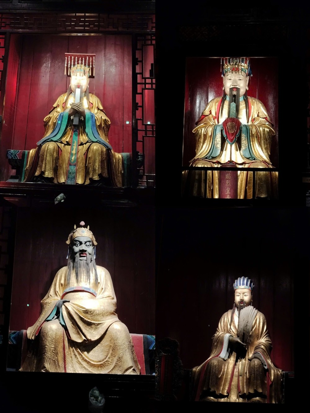 从左至右，从上至下：刘备、关羽、张飞、诸葛亮神像