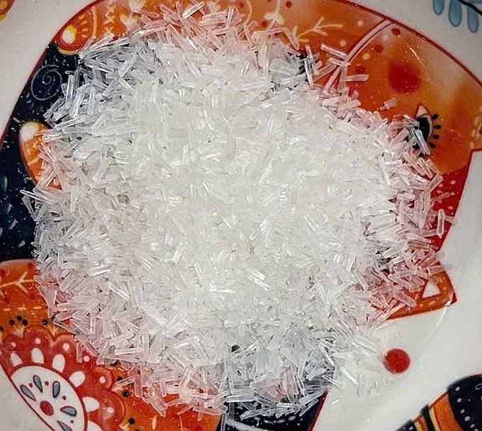 消费者在选购日常调味品时需格外谨慎。