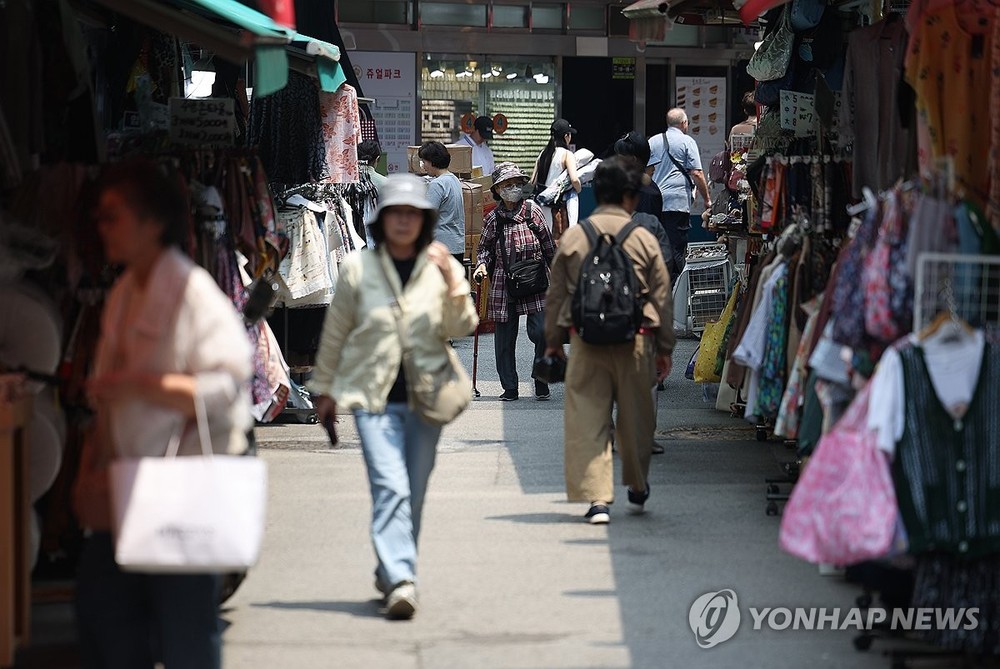 首尔南大门市场。（图：韩联社）