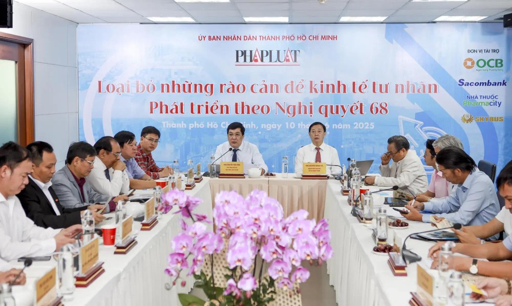 座谈会现场一隅。（图：月儿）