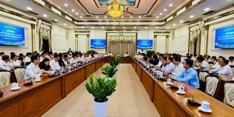 胡志明市、平阳和巴地-头顿省商讨组织架构重组方案