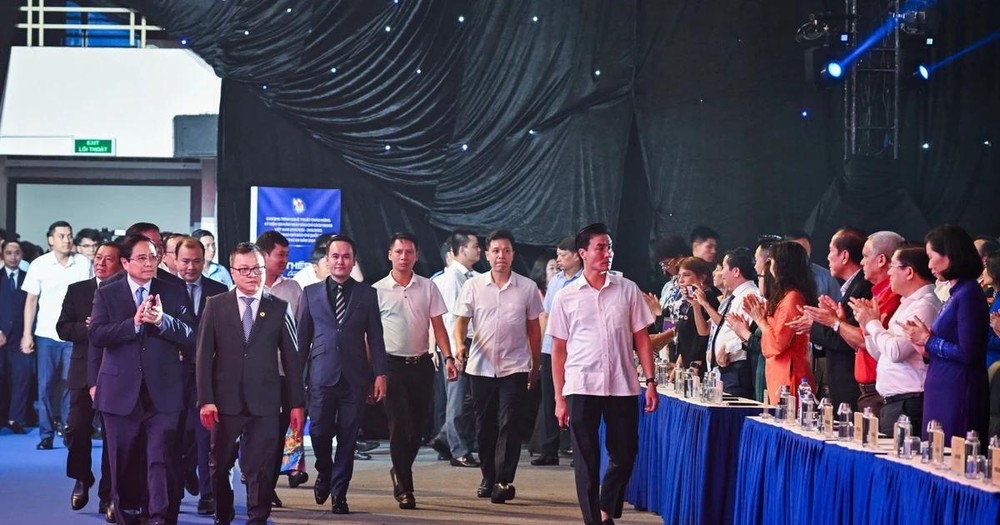 范明政总理出席2024年第十九届国家新闻奖颁奖典礼。（图：人民报）