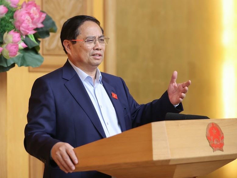 政府总理范明政主持关于庆祝国庆80周年社经成就展提案的会议。（图：VGP）