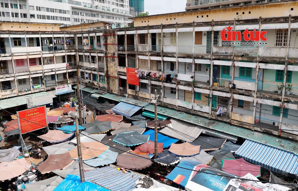 永会公寓严重残旧，威胁居民的生命安全。