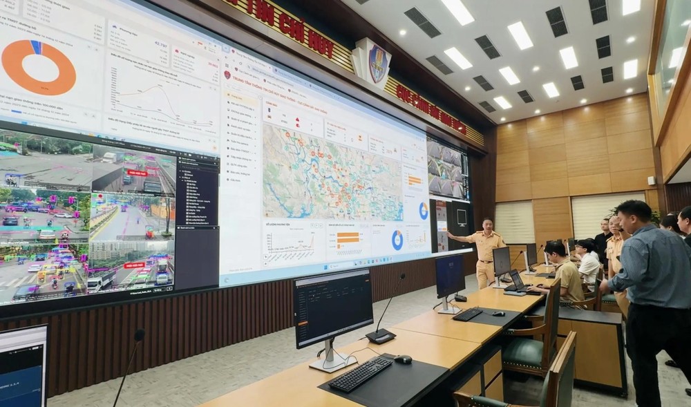 交通监控数据中心一隅。（图：陈强）