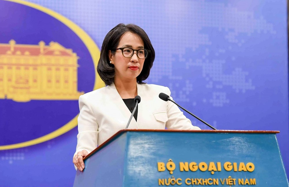 外交部发言人范秋姮。