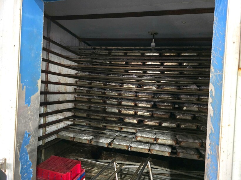 漂白鸡爪的冷冻储存。（图：工商杂志）