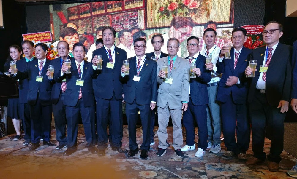 关氏宗祠庆祝远祖诞辰暨新届理事会就职