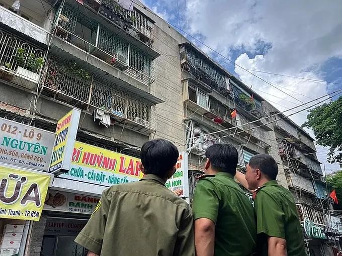 合并后的本市共有9万9997个单位属于高火灾爆炸风险范围，包括出租房、分隔房出租、多人居住住宅及结合经营住房。（图：陈维庆）