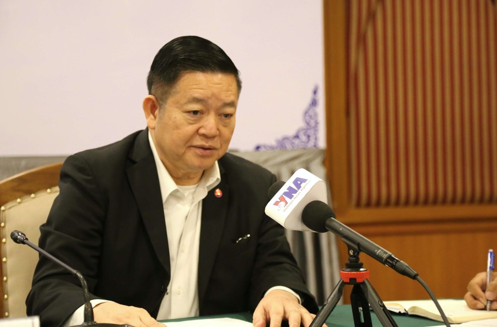 东盟秘书长高金洪接受越通社采访。（图：越通社）