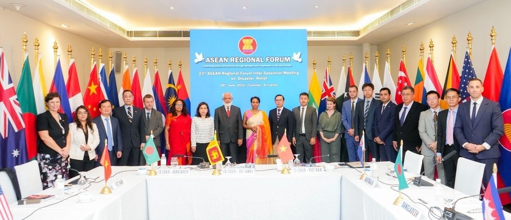 2024年10月10日，越南政府总理范明政出席在老挝万象举行的第27届东盟与中日韩（ASEAN+3）峰会。（图：越通社）