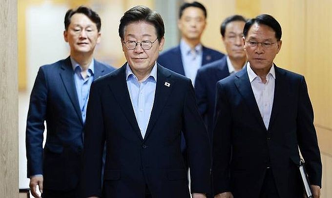 韩国总统李在明的支持率连续五周超60%