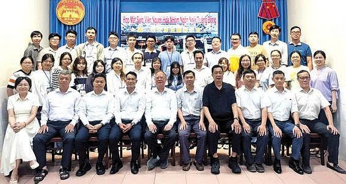 穗城会馆广肇大学生新春聚会。