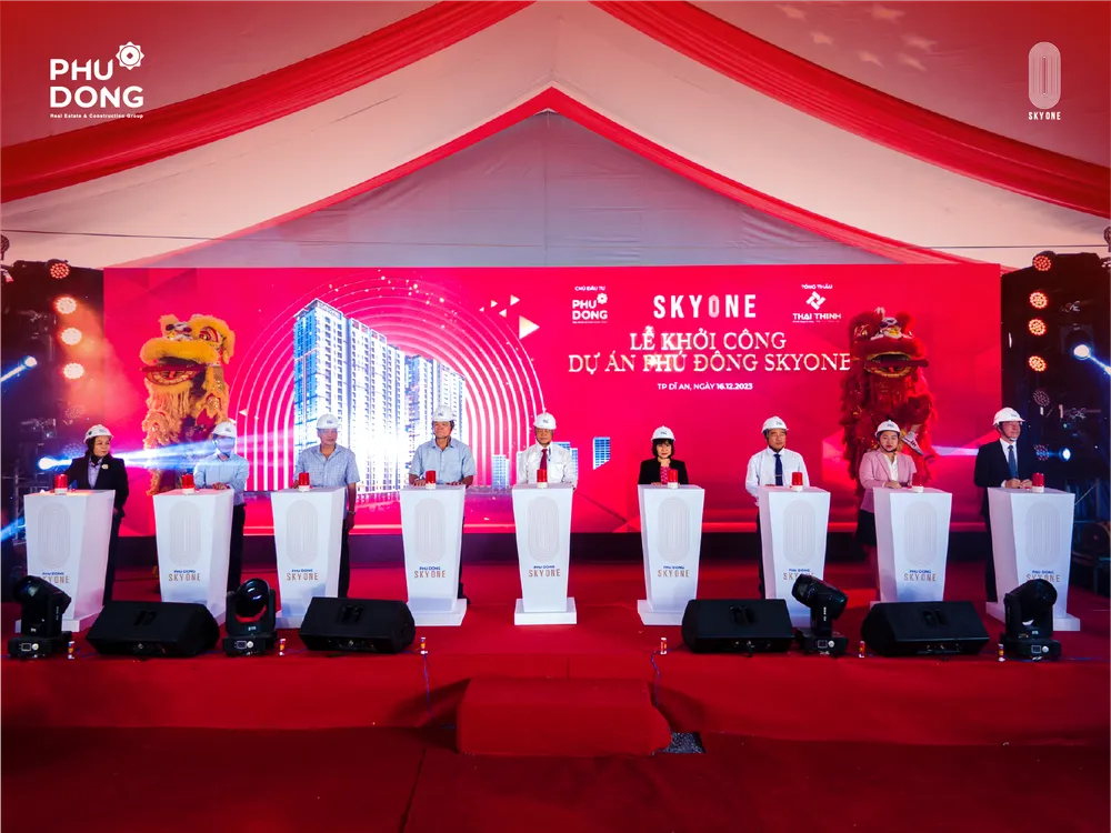 Quang cảnh lễ khởi công