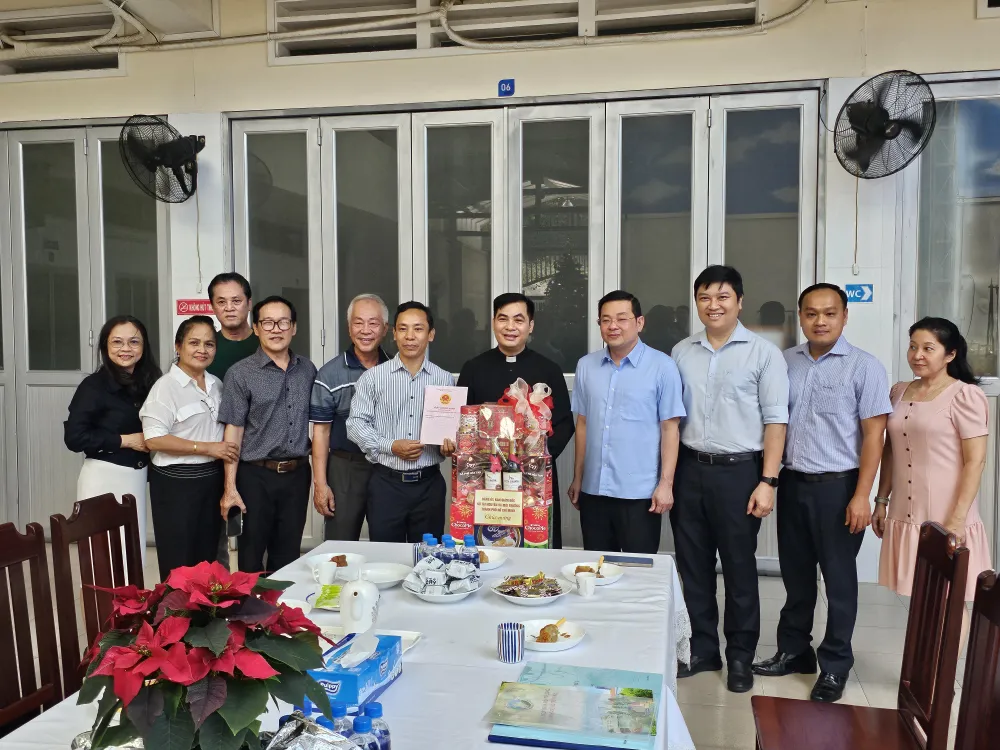 Trao CGN- GX Vân Côi.jpg